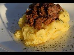 Feslegenli Domates Soslu Spagetti Nasil Yapilir How To Cook Spagetti With Tomato And Basil Youtube Food Channel Food Turkish Recipes