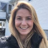 Eva Barnes's Instagram, Twitter & Facebook