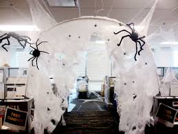 Halloween office decorations arenâ€™t just a part of this holiday. Hausratversicherungkosten Best Ideas Exciting Halloween Office Decoration Theme Ideas Collection 5947