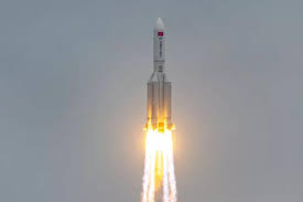 China's rocket out of control but risk of damage low, say experts the chances of debris landing on an inhabited zone are tiny, probably one in a million, said an expert from the. Ttj Ito0tliu M