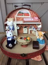 Calico critters cloverleaf manor mansion house comes with 4 bunnies lots of furniture and make it yourself wooden furniture x 2. Pin On Calico Critters