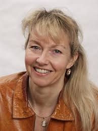 Nadine Wolf aus Reutte