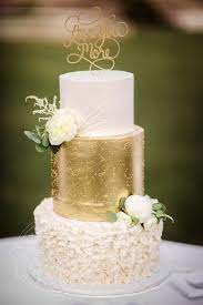 Corbin Bleu Wedding Cake See The Three Tiered Beauty Tiered Wedding Cake Gold And White Cake Gold Wedding Cake