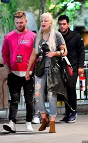 Tori spelling shows off her baby bump as she and husband dean mcdermott spend the tori, who is due this fall, is starting to look very, very pregnant. Is Tori Spelling Pregnant With Her Sixth Child See Pics Of Her Purported Baby Bump