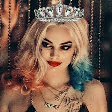 QUEEN HARLEY QUINN