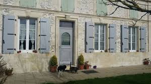 Nous vous invitons à privilégier messenger. Volets Ral 9006 Garage Door Design Door Design Structures