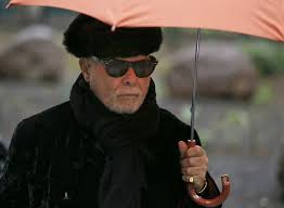 Rund die hälfte der 50 zentren im land nehmen an. Durch Den Joker Hype Konnte Der Verurteilte Padophile Gary Glitter Ein Vermogen Verdienen Stern De