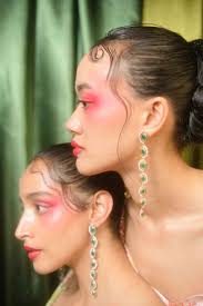 THE SINUSOIDAL EARRINGS