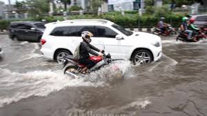 Maksud mimpi banjir dalam islam. Kumpulan Tafsir Arti Mimpi Banjir Dari Rumah Kebanjiran Hingga Banjir Bandang Kaskus
