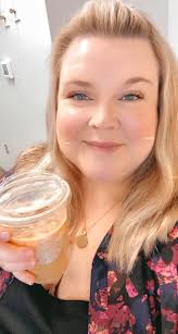 Happy Friday!!! Finally! It's been a long week and there hasn't been enough  coffee some days but we made it!! My coffee was extra delicious this  morning, feeling good today, going to