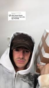 Replying to @Liam O'Toole just approved the final sample <3. #derby #shoes  #smallbusiness