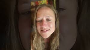 Sarah Anthony's Instagram, Twitter & Facebook