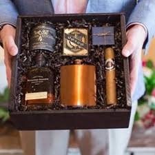 Gift suggestions and items for ladies. 350 Gift Ideas For Women Gifts Favorite Things Gift Homemade Gifts