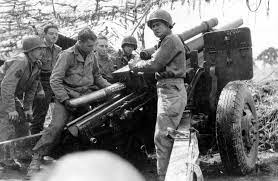 ACE: Model US 105mm Howitzer M2A1 w/M2A2 Gun Carriage (WW2)