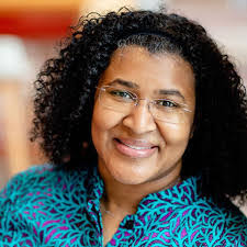 Anita Fee's Instagram, Twitter & Facebook