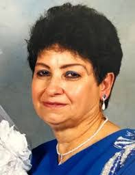 Donna Mayes's Instagram, Twitter & Facebook