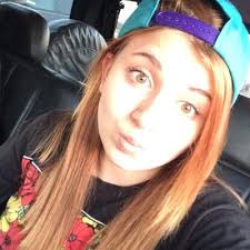 layla Foley (@FoleyLayla)