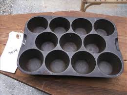 Shop wagner at the amazon bakeware store. Lot Wagner Ware Cast Iron Muffin Pan S 1337