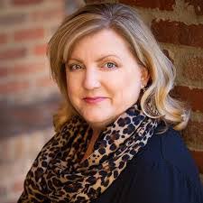 Lauren Christopher's Instagram, Twitter & Facebook