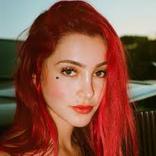 Baby Jane releases a pretty emo-pop tune, "Beautiful Mistakes"