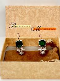 Barbara Mandrell Vintage New Silver Tone Green/Clear Crystal Lever Back  Earrings