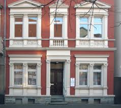 Hier finden sie häuser vieler immobilienportale und durch die einfache & schnelle häusersuche mit intuitiven filtermöglichkeiten ist das ziel traumhaus zum greifen nah. Die Offnungszeiten Der Haus Grund Lippstadt