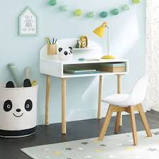 Lit et literie, meubles de rangement, tables, chaise et bureau, linge de lit, rideaux et coussins pour habiller et décorer sa chambre dans les couleurs et le thème choisis. Chaise De Bureau Enfant Laquelle Choisir Pour Votre Petit