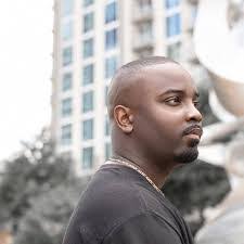 Henry Mann's Instagram, Twitter & Facebook