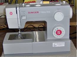 a comparison of singer heavy duty sewing machines sewing