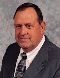 Edward Garnett's Instagram, Twitter & Facebook