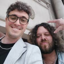 Yo no creo que estés loco. Lo que hay en vos es exceso de vida. Fotos:  @alexis_bellon_09