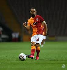 Orta sahada görev alan taylan antalyalı 8 ocak 1995'te dünyaya geldi. Galatasaray Da Isin Sirri Ortaya Cikti Taylan Antalyali Ve Arda Turan Sayfa 1 Galatasaray 19 Subat 2021 Cuma