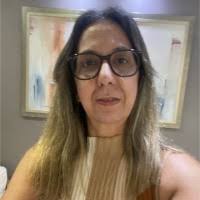 100+ perfis com “Fatima Regina”