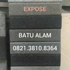 Pilar tiang teras batu alam menyempurnakan tampilan batu alam untuk tiang teras sangat banyak variasi macamnya sebab ada variasi finishing batu alam yang bisa anda pilih diantaranya seperti rata mesin rtm finishing batu alam rata alam rta motif alur susun sirih dan keramik batu alam. Desain Batu Alam Tiang Teras Rumah Cek Bahan Bangunan