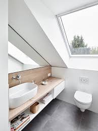 Dachgeschossausbau Ratingen Moderne Badezimmer Von Philip Kistner Fotografie Modern Homify Badezimmer Dachschrage Kleines Badezimmer Im Dachboden Moderne Badezimmerideen