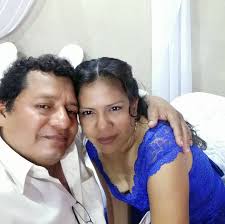 Jhonatan Córdova, representante de #PieroQuispe, publicó esta foto en la  que podemos ver al volante de #Universitario con su nuevo auto. En sus  inicios en el club salía de su casa a