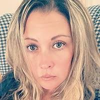 Let's Kill Mom: Four Texas Teens and a Horrifying Murder Pact by Donna  Fielder