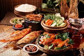 Memperkenalkan piramid makanan malaysia 2020 yang merupakan semakan semula kepada piramid makanan 2010 selaras dengan bukti saintifik dan status pemakanan rakyat malaysia yang terkini. Pembaziran Makanan Di Musim Perayaan