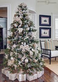 Couleur, style, forme, des idées de déco pour tous les goûts ! Decoration Sapin De Noel Decoration Noel Decoration Sapin De Noel Deco Noel Sapin