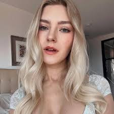 Tiffany Liss's Instagram, Twitter & Facebook