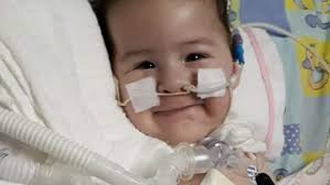 Bebé de 8 meses necesita medicamento de $500 millones para poder vivir