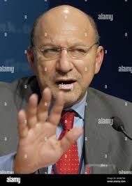 Trevor manuel finance minister south hi-res stock photography and images
