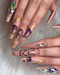 Modelos de uñas decoradas con dibujos animados para tener un aspecto natural en la tierra posterior del diseño, entonces no se requiere ninguna capa de base. 100 Ideas De Unas Caricaturas Unas Caricaturas Manicura De Unas Manicura