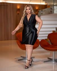 Instagram photo by Hilda Lima Plus Size • Dec 11, 2023 at 5:07 PM