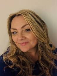 Natalie Collier's Instagram, Twitter & Facebook