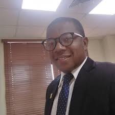 Sandy Araujo (@SandyAr22)