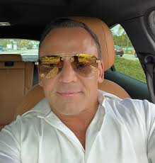 Michael Scarpaci's Instagram, Twitter & Facebook