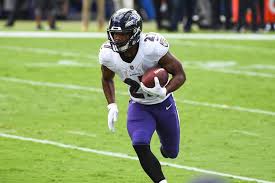 Dobbins held to zero yards in preseason opener. Under The Radar J K Dobbins Derek Carr And 15 More Fringe Players For Week 2 The Athletic