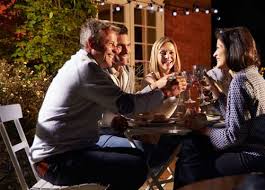 Ab wann muss alles leise sein. Stimmung Und Recht Im Garten Zuhause Bei Sam