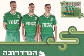 בצל הביקורת על ראיקוביץ', בן בסט עלה מהספסל ותוך דקה הכניע את סטויקוביץ', שכשל בענק. Hdcfb5igkv4ihm